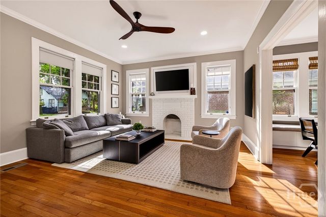 312 E 48th Street, Savannah, GA 31405