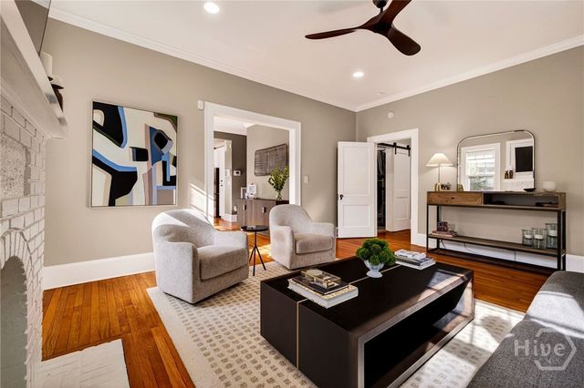 312 E 48th Street, Savannah, GA 31405