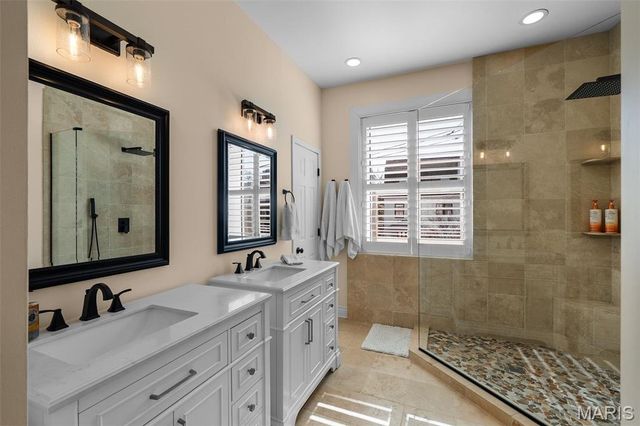 4608 McPherson Avenue, St Louis, MO 63108