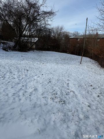 142 Lasalle Street, New Britain, CT 06051