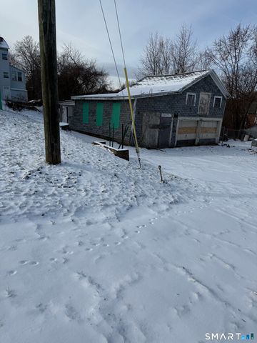 142 Lasalle Street, New Britain, CT 06051