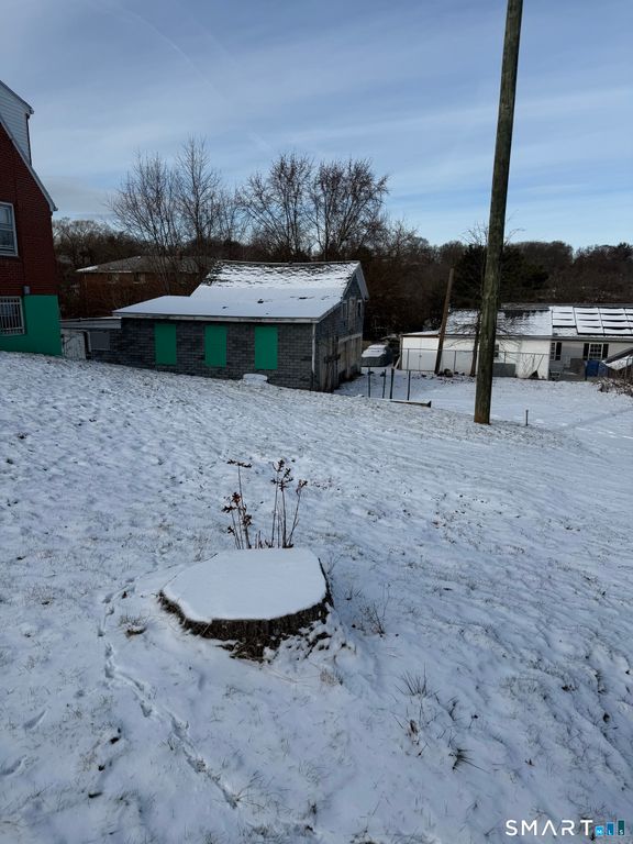 142 Lasalle Street, New Britain, CT 06051