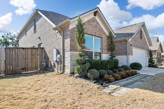 909 Zacarias DR, Leander, TX 78641