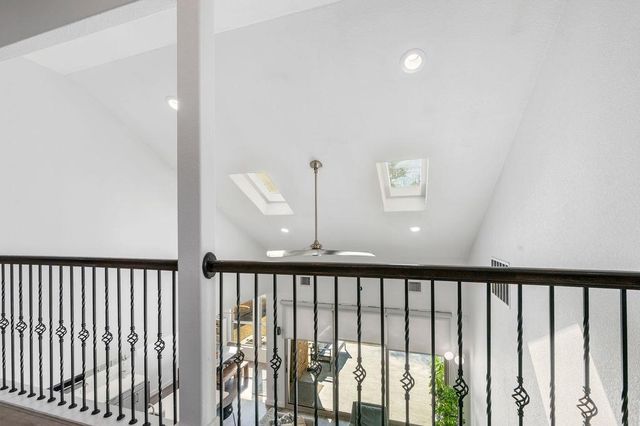 909 Zacarias DR, Leander, TX 78641