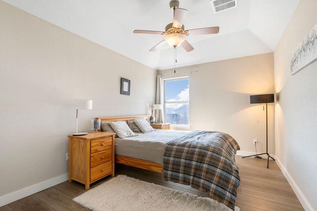 909 Zacarias DR, Leander, TX 78641