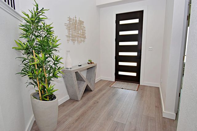 909 Zacarias DR, Leander, TX 78641