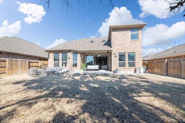 909 Zacarias DR, Leander, TX 78641