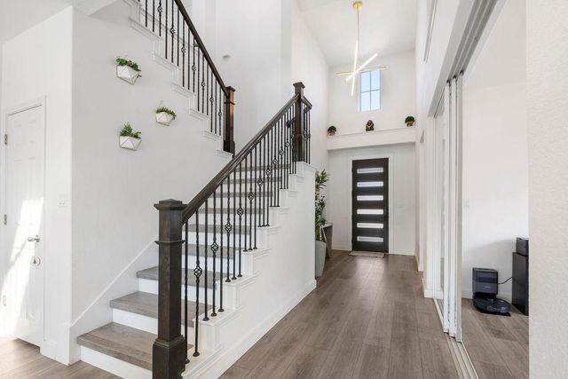 909 Zacarias DR, Leander, TX 78641