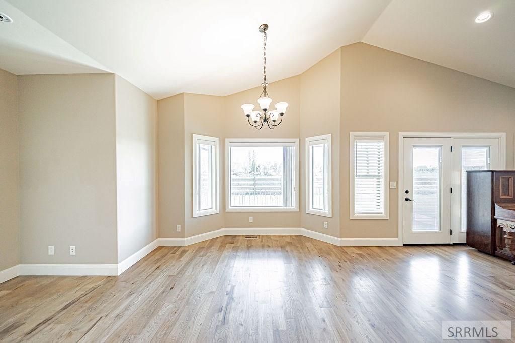Image 11 of property listing at 3094 W 6800 S, Rexburg, ID 83440
