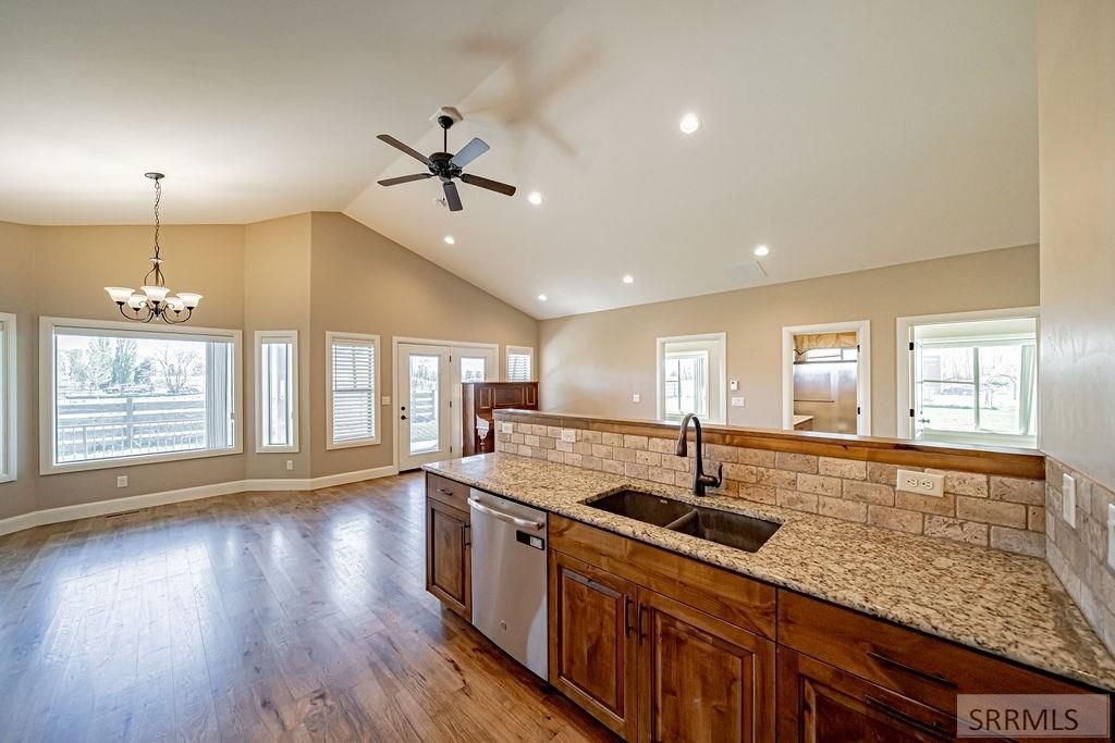 Image 17 of property listing at 3094 W 6800 S, Rexburg, ID 83440