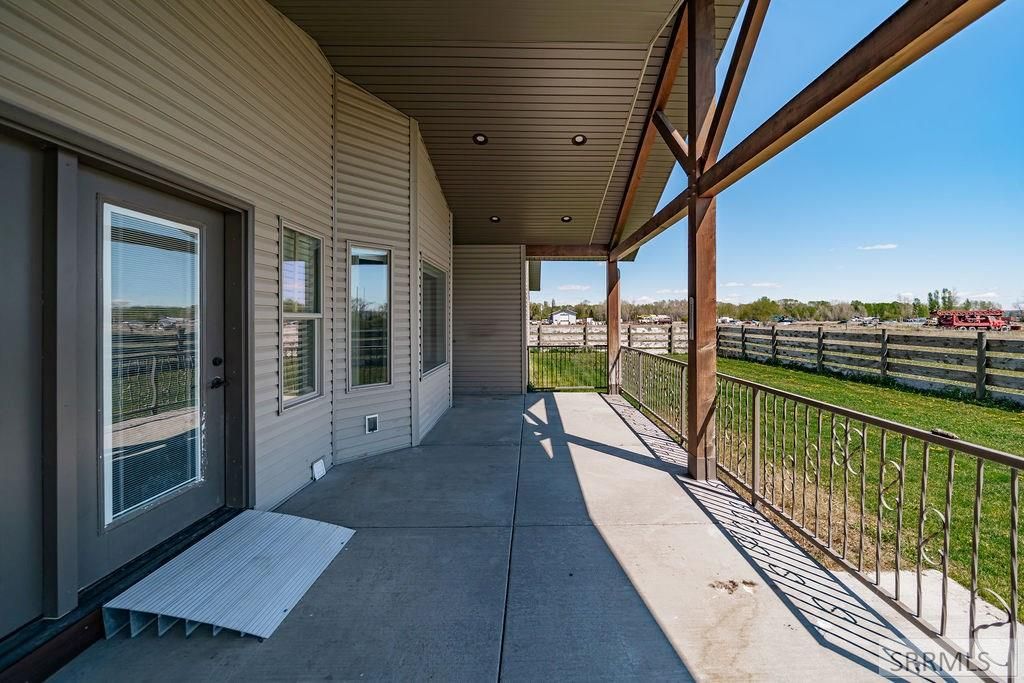 Image 36 of property listing at 3094 W 6800 S, Rexburg, ID 83440
