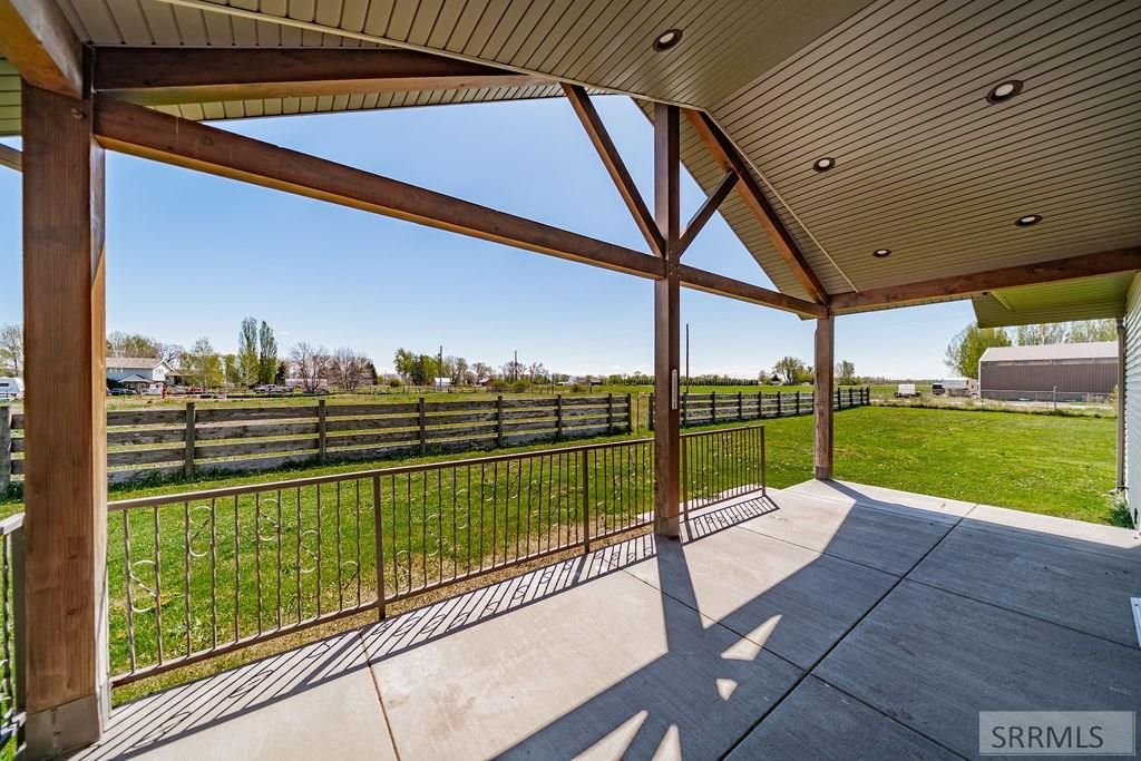 Image 37 of property listing at 3094 W 6800 S, Rexburg, ID 83440