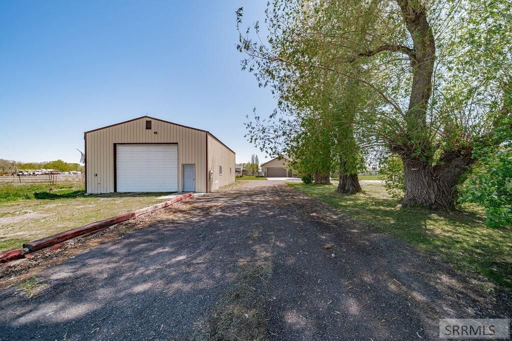 Image 39 of property listing at 3094 W 6800 S, Rexburg, ID 83440
