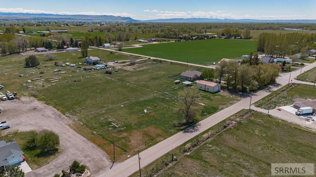 Image 41 of property listing at 3094 W 6800 S, Rexburg, ID 83440