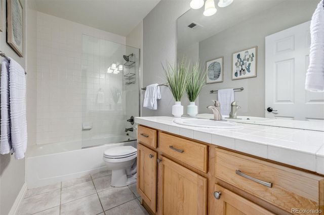 1011 S Valentia Street 30, Denver, CO 80247