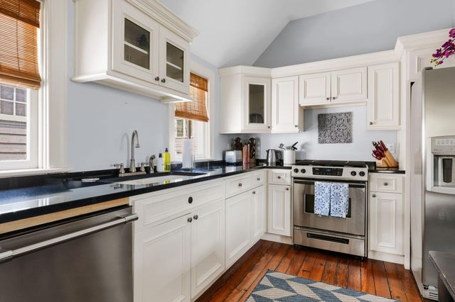 162 Spring Street B, Charleston, SC 29403