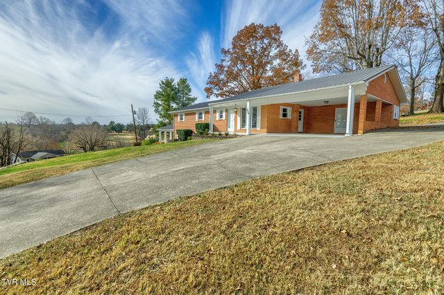 280 Falcon Circle, Afton, TN 37616