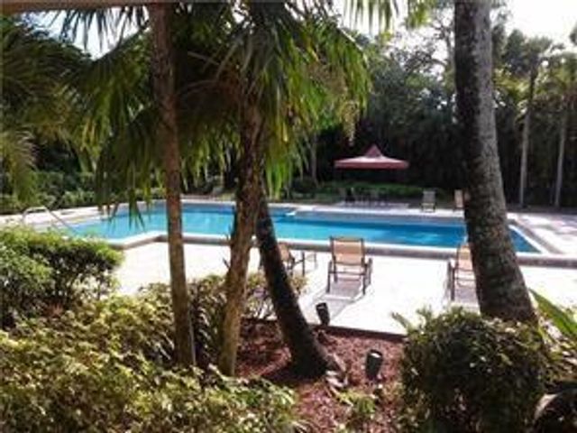 4259 NW Wood Ride Road E, Boynton Beach, FL 33436