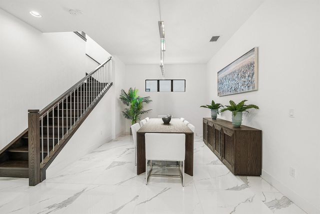 13689 Artisan Circle, Palm Beach Gardens, FL 33418