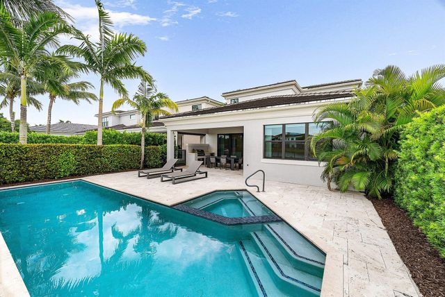 13689 Artisan Circle, Palm Beach Gardens, FL 33418
