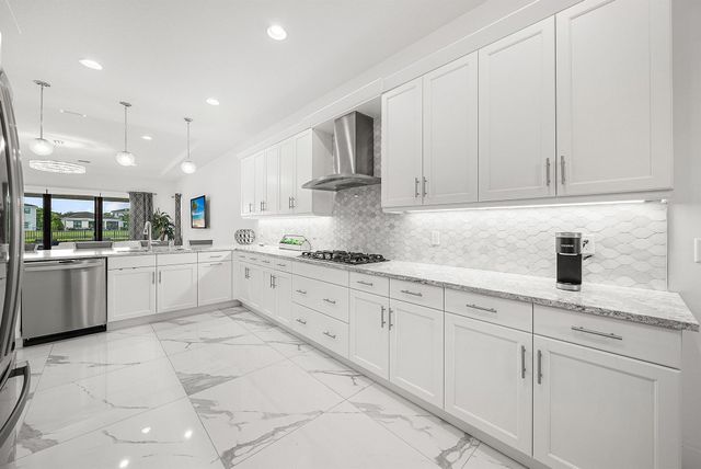 13689 Artisan Circle, Palm Beach Gardens, FL 33418