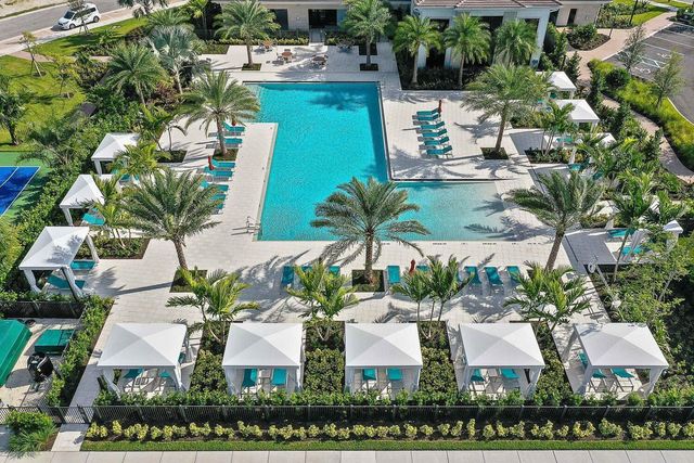 13689 Artisan Circle, Palm Beach Gardens, FL 33418