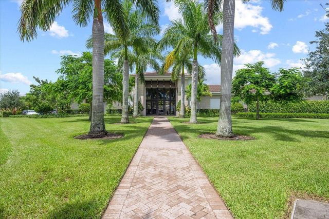 13689 Artisan Circle, Palm Beach Gardens, FL 33418