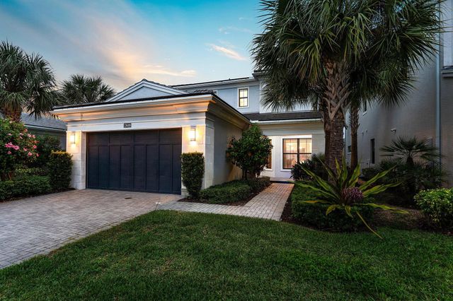 13689 Artisan Circle, Palm Beach Gardens, FL 33418