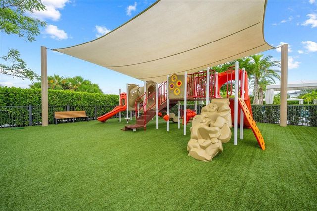 13689 Artisan Circle, Palm Beach Gardens, FL 33418