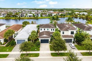 13689 Artisan Circle, Palm Beach Gardens, FL 33418