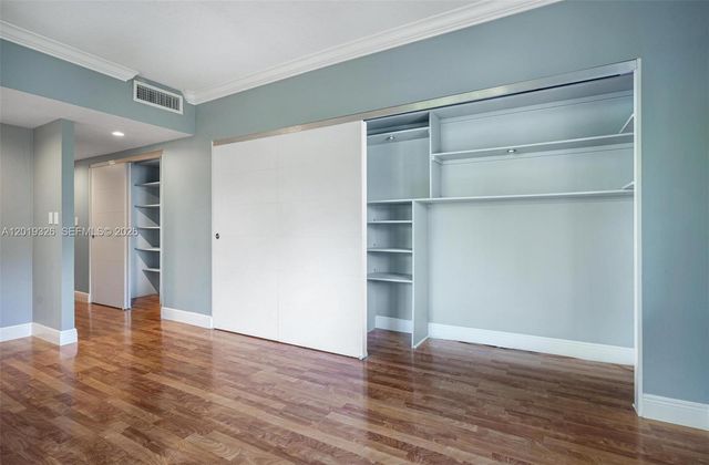 100 Edgewater Dr 342, Coral Gables, FL 33133