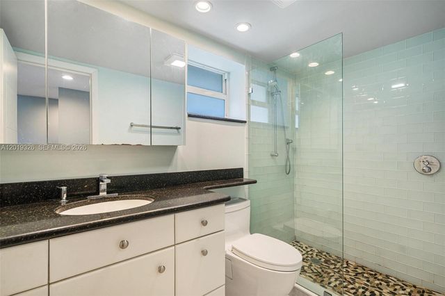 100 Edgewater Dr 342, Coral Gables, FL 33133