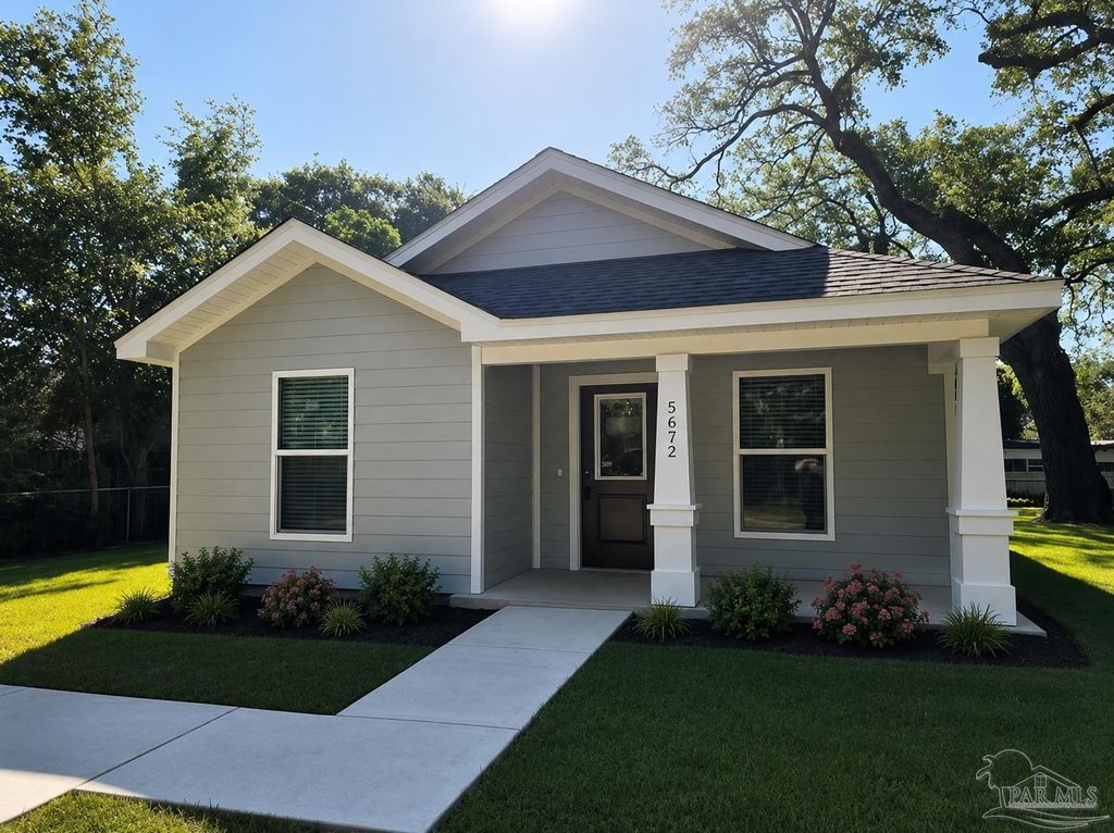 5632 Turkey Rd, Pensacola, FL 32526