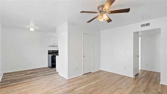 2703 Evergreen Circle, Bryan, TX 77801
