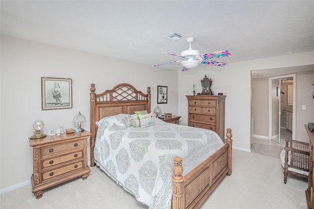 322 E TARPON BOULEVARD NW, Port Charlotte, FL 33952