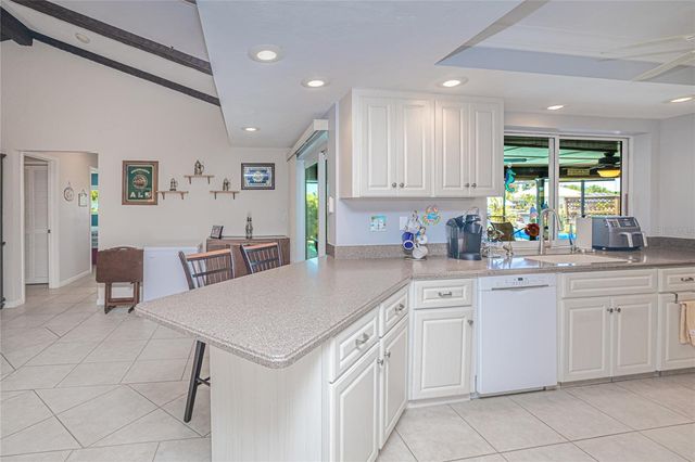 322 E TARPON BOULEVARD NW, Port Charlotte, FL 33952