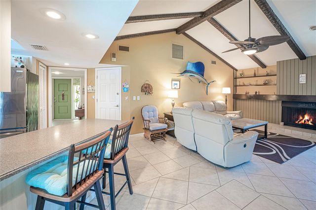 322 E TARPON BOULEVARD NW, Port Charlotte, FL 33952