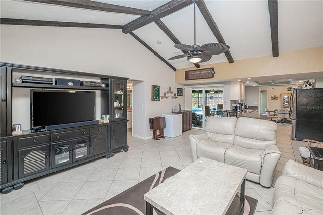 322 E TARPON BOULEVARD NW, Port Charlotte, FL 33952