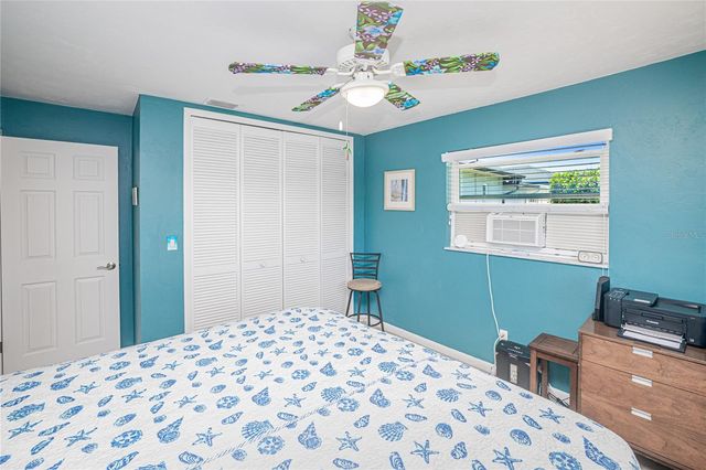 322 E TARPON BOULEVARD NW, Port Charlotte, FL 33952