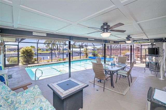 322 E TARPON BOULEVARD NW, Port Charlotte, FL 33952