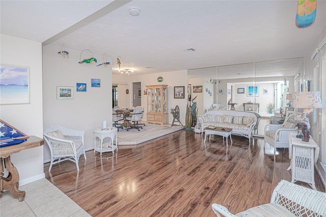 322 E TARPON BOULEVARD NW, Port Charlotte, FL 33952