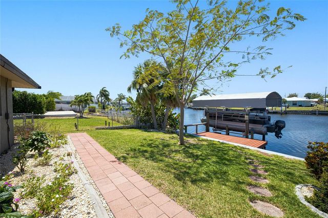 322 E TARPON BOULEVARD NW, Port Charlotte, FL 33952