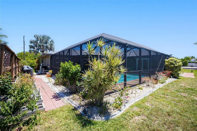 322 E TARPON BOULEVARD NW, Port Charlotte, FL 33952