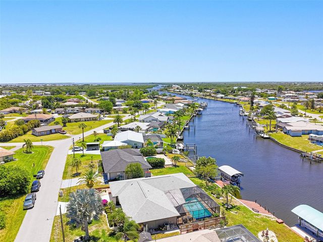 322 E TARPON BOULEVARD NW, Port Charlotte, FL 33952