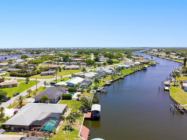 322 E TARPON BOULEVARD NW, Port Charlotte, FL 33952