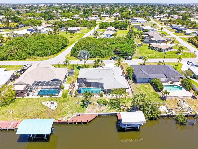 322 E TARPON BOULEVARD NW, Port Charlotte, FL 33952