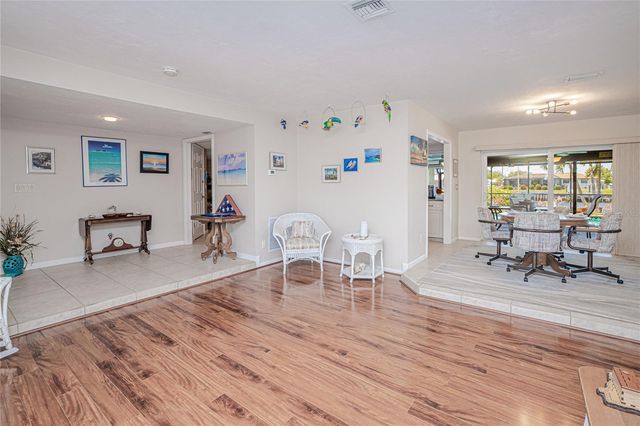 322 E TARPON BOULEVARD NW, Port Charlotte, FL 33952