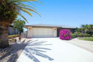 322 E TARPON BOULEVARD NW, Port Charlotte, FL 33952