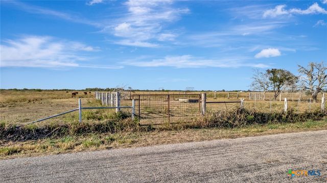 Tract 5 Hiller Road, Inez, TX 77968