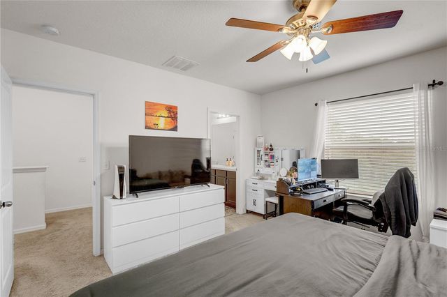 9904 HOUND CHASE DRIVE, Gibsonton, FL 33534